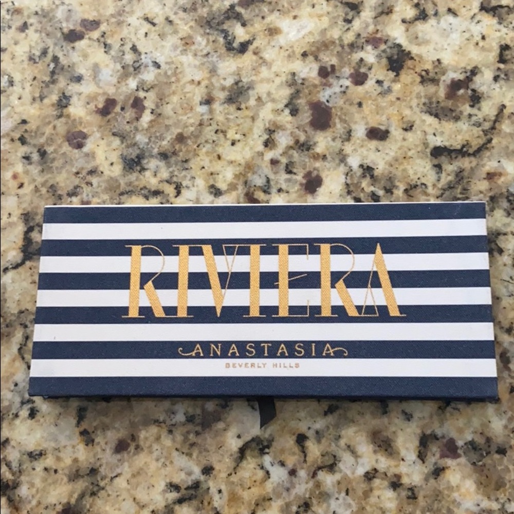 Riviera Eyeshadow Pallet Anastasia Beverly Hills